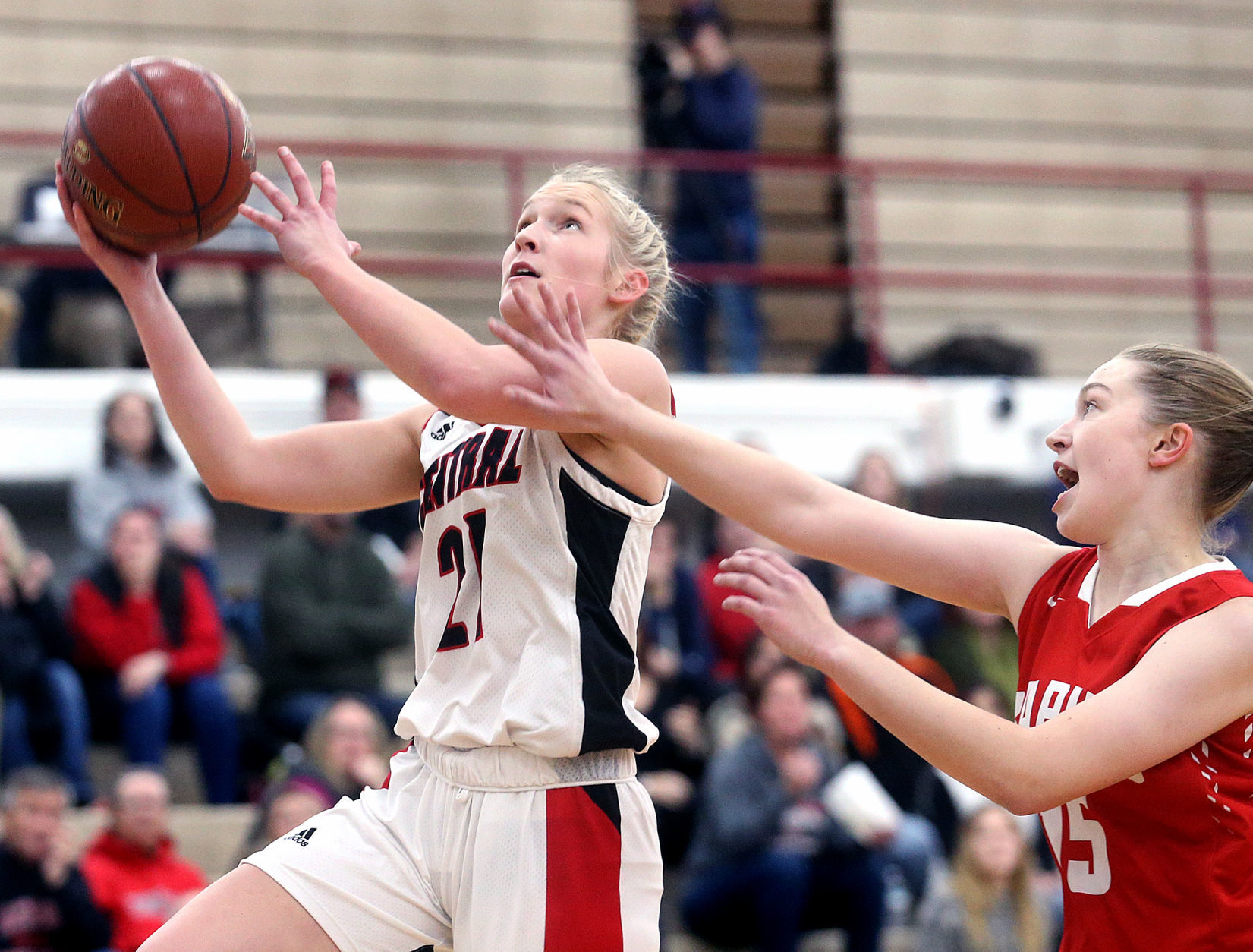 December 3: Wisconsin Rapids vs. La Crosse Central